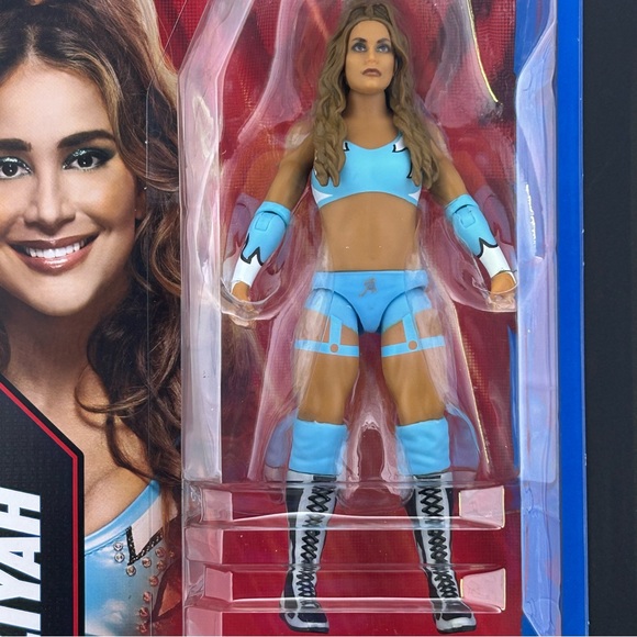 Mattel WWE Basic 137 Aliyah Wrestling Action Figure 2023 Raw Smackdown NXT - Picture 3 of 5